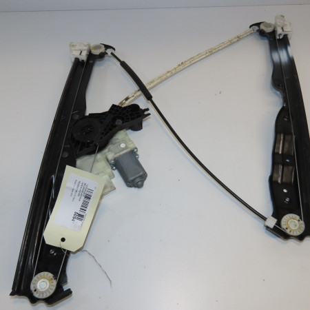 Mecanisme + moteur lève-glace avant droit occasion PEUGEOT 308 II 308 II Phase 1 2013-06-01->2017-08-31 1.2 130ch