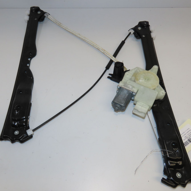 Mecanisme + moteur lève-glace avant droit occasion PEUGEOT 308 II 308 II Phase 1 2013-06-01->2017-08-31 1.2 130ch 2