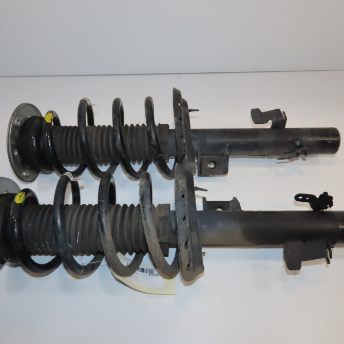 Amortisseur avant droit occasion  LR024442 1