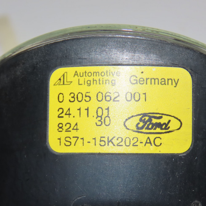 Phare antibrouillard avant gauche occasion FORD MONDEO II Phase 1 09-2000->06-2007 2.0 TDCI 130ch 1126982 4