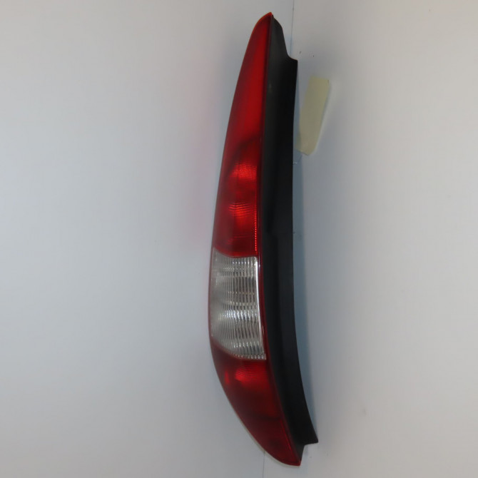 Feu arrière gauche occasion FORD MONDEO II Phase 1 09-2000->06-2007 2.0 TDCI 130ch 1130105 1