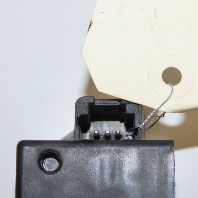 Serrure hayon occasion PEUGEOT 307 Phase 2 06-2005->03-2008 1.6i 16v 871982 3