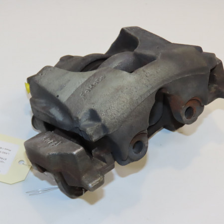 Etrier de frein avant droit occasion  LR015386