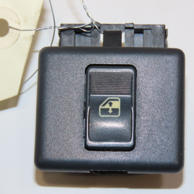 Commande lève-glace porte avant droite occasion PEUGEOT BOXER I Phase 1 07-1994->02-2002 2.5 D 1