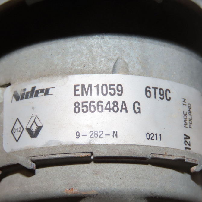 Ventilateur de refroidissement occasion RENAULT CLIO CAMPUS II Phase 2 07-2009->12-2012 1.2i 60ch 7701050677 4