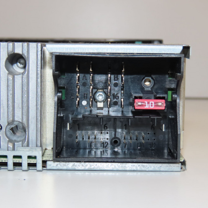 Autoradio occasion PEUGEOT 307 CC Phase 2 06-2005->06-2008 2.0HDI 136ch 1614201480 3