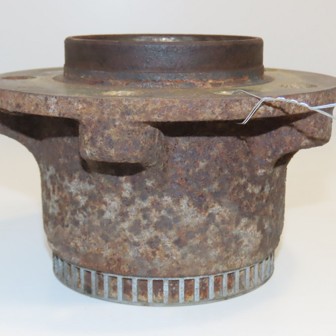 Moyeu ard occasion RENAULT MASTER II Phase 2 11-2003->10-2006 7700314961 1