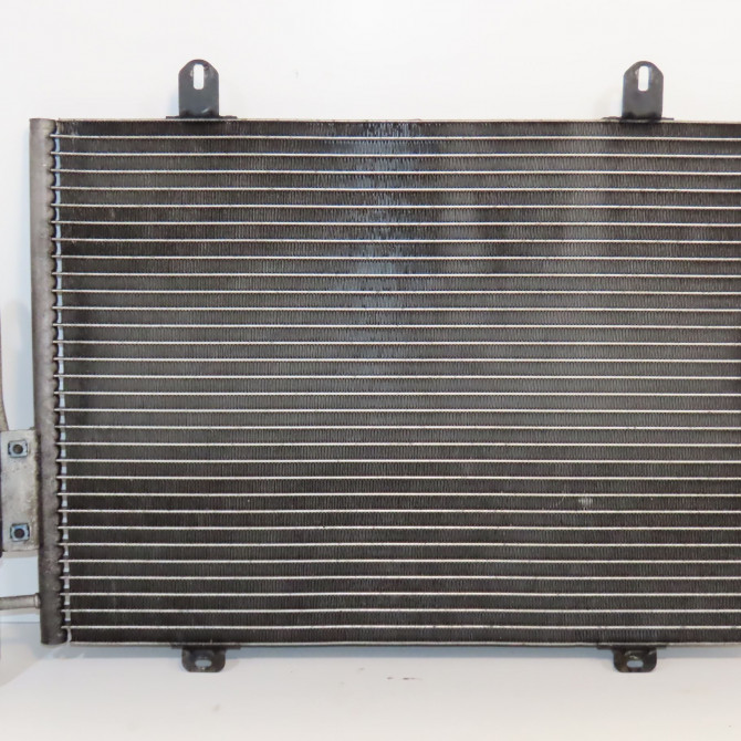 Condenseur clim occasion RENAULT CLIO II Phase 1 03-1998->06-2001 1.6 7700414103 1