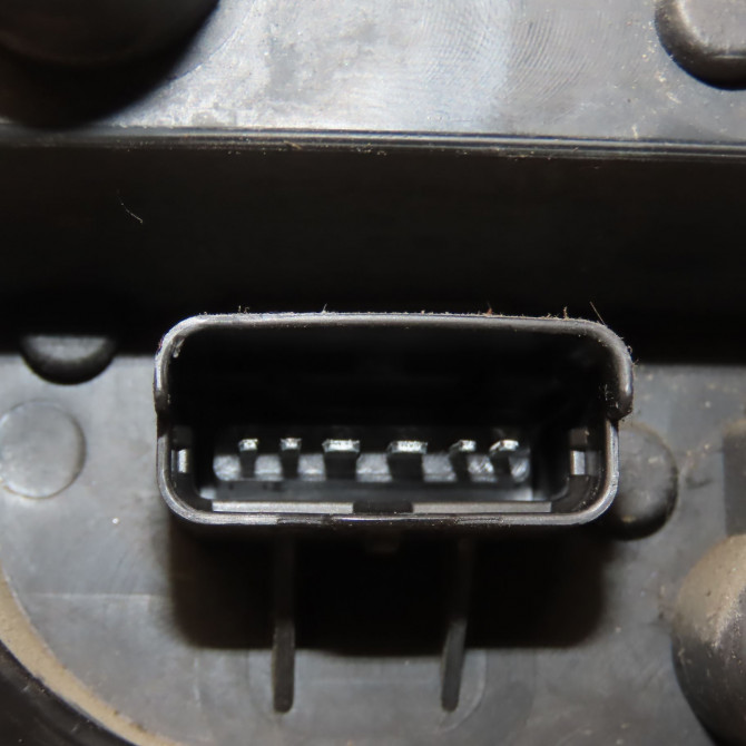 Feu arrière droit occasion RENAULT CLIO III Phase 1 09-2005->03-2009 1.5 DCI 85ch 8200459960 3