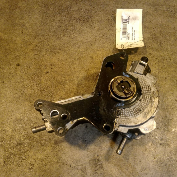 Pompe a vide occasion SKODA FABIA II Phase 1 05-2007->03-2010 1.4 TDI 80ch 38145209Q 1