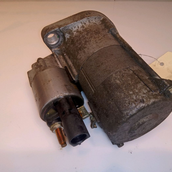 Démarreur occasion VOLKSWAGEN TOURAN I Phase 2 11-2006->09-2010 1.9 TDI 105ch 2Z911023F 4