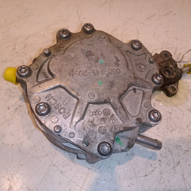 Pompe a vide occasion SEAT IBIZA III Phase 2 03-2006->06-2009 1.4 TDI 80ch 38145209Q 3