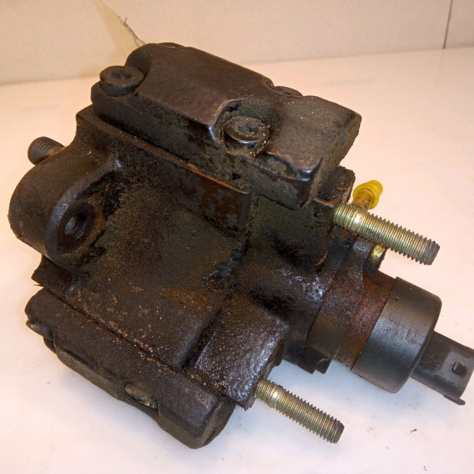 Pompe hp occasion RENAULT SCENIC I Phase 2 08-1999->06-2003 1.9 DCI 100ch 7711135549 3