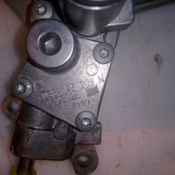 Pompe a vide occasion AUDI A4 II Phase 2 09-2004->04-2008 1.9 TDI 115ch 38145209Q 3