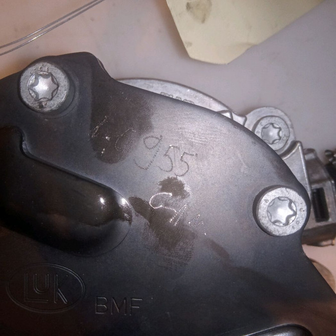 Pompe a vide occasion AUDI A4 II Phase 2 09-2004->04-2008 1.9 TDI 115ch 38145209Q 4