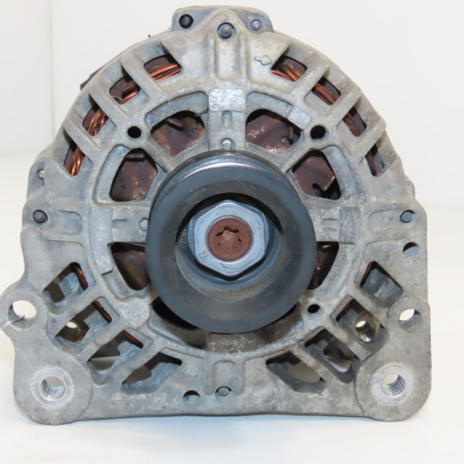 Alternateur occasion SEAT CORDOBA II Phase 1 10-2002->05-2009 1.4 16v 100ch 38903018R 2