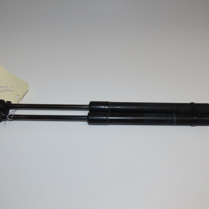 Verin droit hayon occasion SEAT 146 Phase 1 04-1995->04-1999 1.0i 60ch 1ST827550C 1