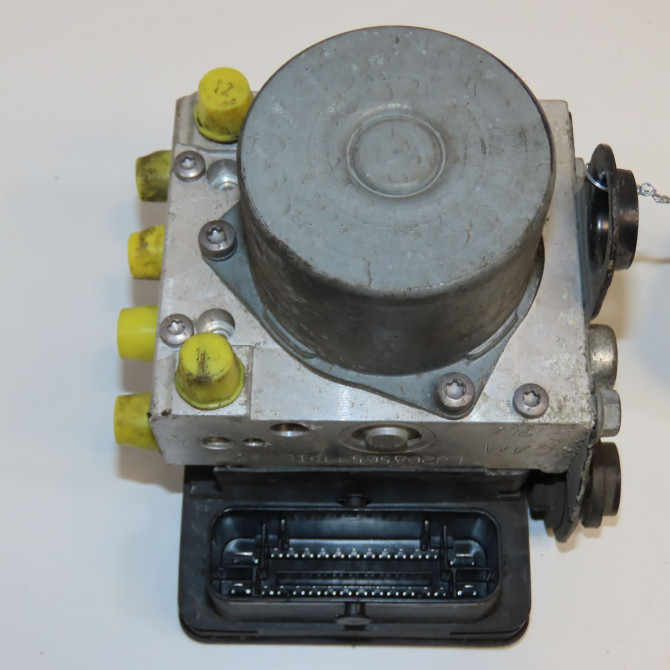 Unité hydraulique ABS occasion SEAT 146 Phase 1 04-1995->04-1999 1.0i 60ch 1S0614517SBEF 3