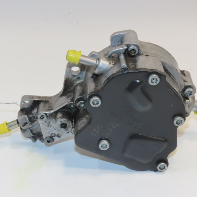 Pompe a vide occasion VOLKSWAGEN PASSAT IV Phase 2 10-2000->03-2005 1.9 TDI 130ch 38145209Q 1