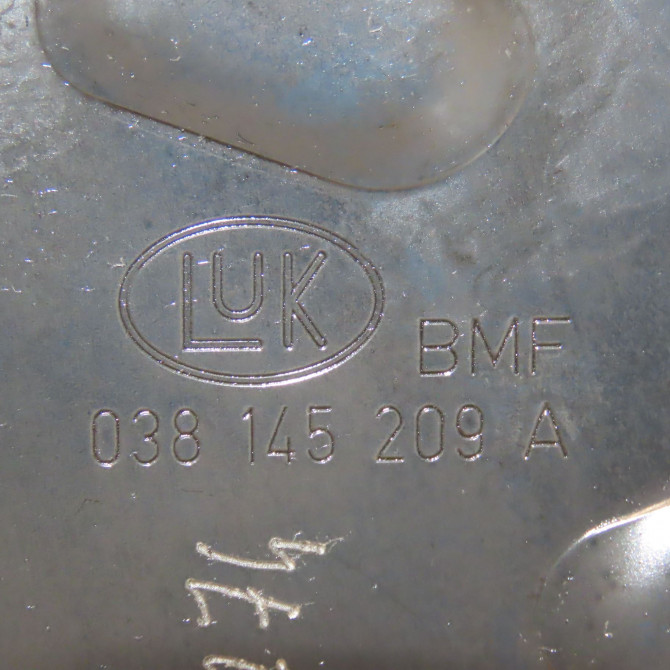 Pompe a vide occasion VOLKSWAGEN PASSAT IV Phase 2 10-2000->03-2005 1.9 TDI 130ch 38145209Q 5