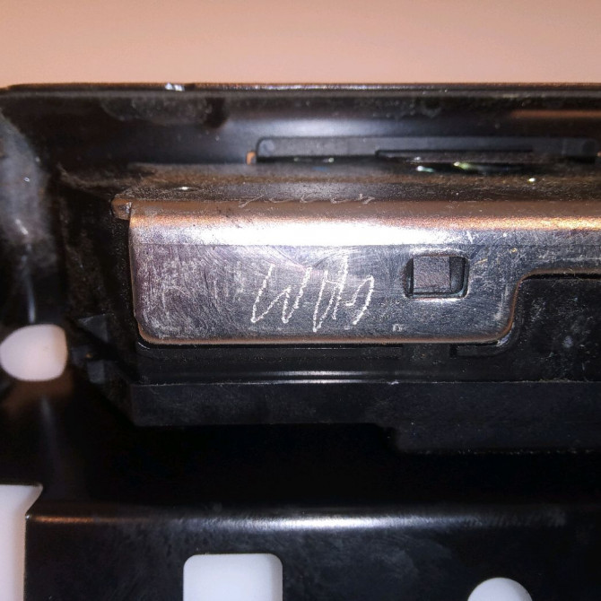 Serrure hayon occasion PEUGEOT 208 208 Phase 1 2012-03-01->2015-09-30 1.2 VTI 82ch 8719F8 3