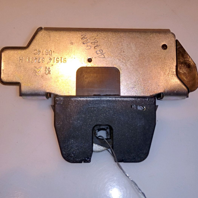 Serrure hayon occasion PEUGEOT 2008 Phase 1 01-2013->... 1.6 E-HDI 92ch 8719F8 1