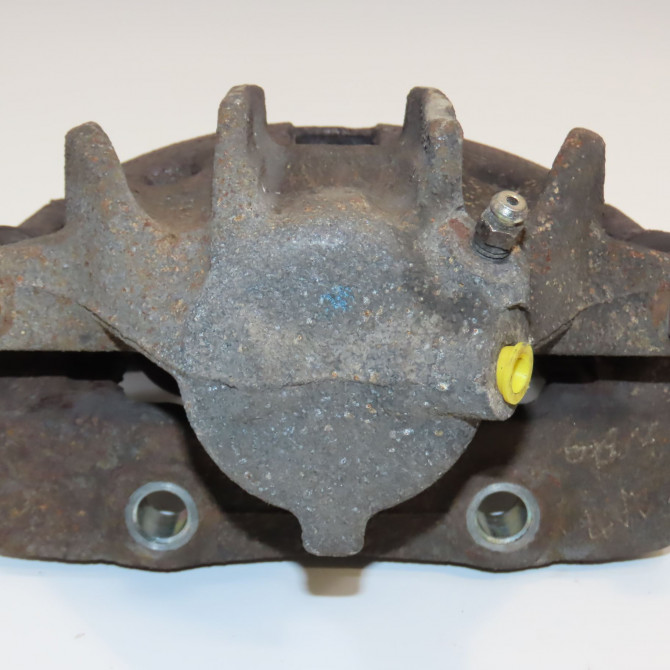 Etrier de frein avant droit occasion CITROEN XSARA phase 1 BREAK 02-1998->09-2000 2.0 HDI 90ch 4401A9 3