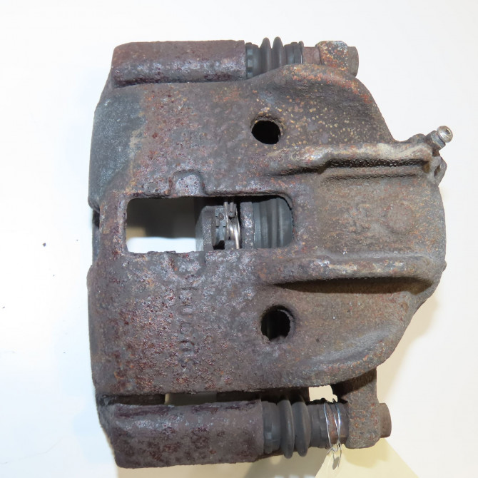 Etrier de frein avant droit occasion CITROEN XSARA phase 1 BREAK 02-1998->09-2000 2.0 HDI 90ch 4401A9 4