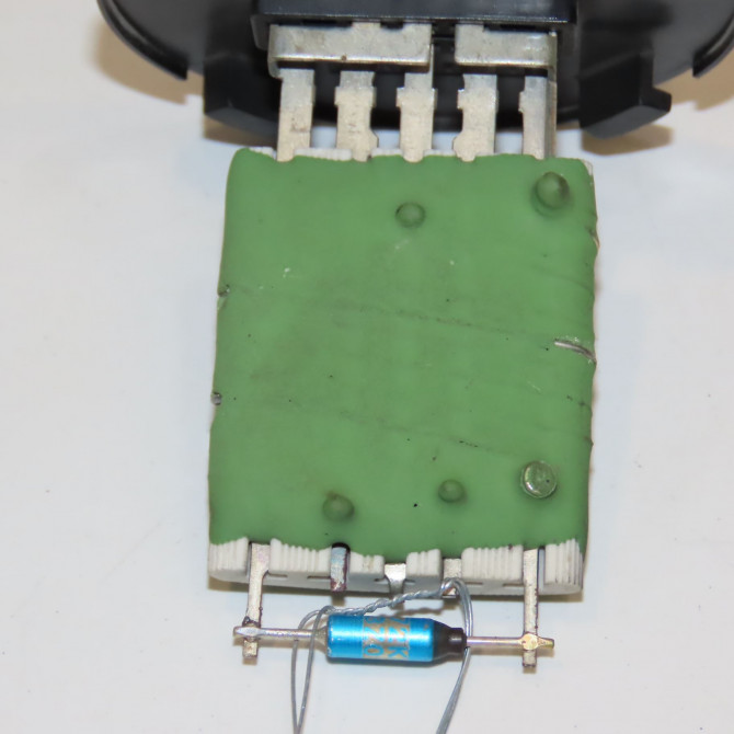 Resistance de chauffage occasion CITROEN C3 II Phase 2 03-2013->12-2016 1.4 HDi 70ch 6436H5 3