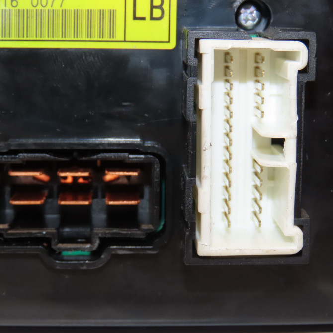 Commande de chauffage occasion CHEVROLET CAPTIVA Phase 1 04-1995->04-1999 2.0 VCDI 127ch 3