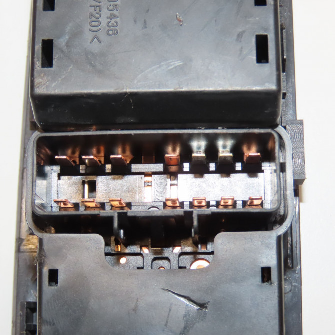 Commande lève-glace porte avant gauche occasion CHEVROLET CAPTIVA Phase 1 04-1995->04-1999 2.0 VCDI 127ch 96628538 4