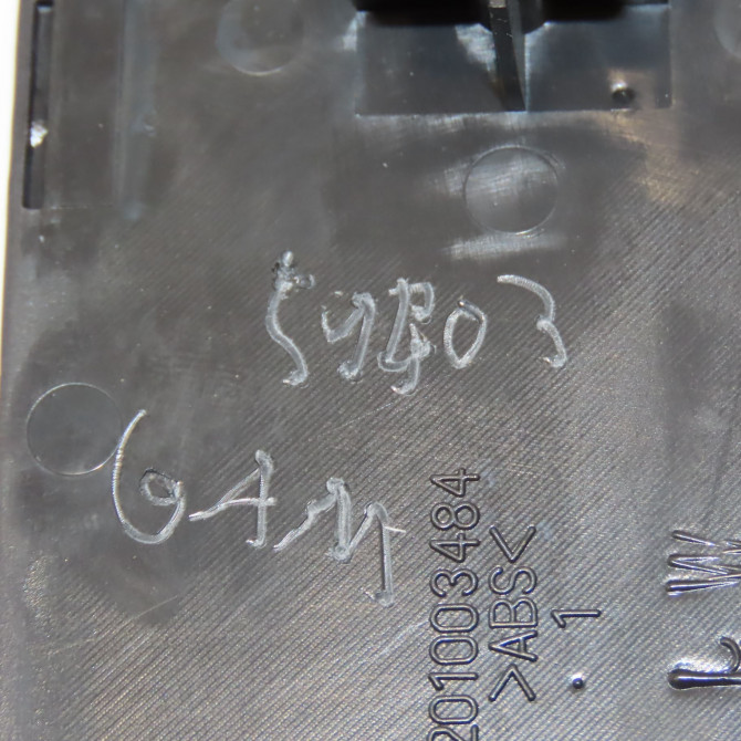 Commande lève-glace porte avant droite occasion CHEVROLET CAPTIVA Phase 1 04-1995->04-1999 2.0 VCDI 127ch 96628546 4
