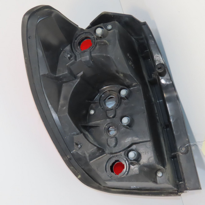 Feu arrière droit occasion CHEVROLET CAPTIVA Phase 1 04-1995->04-1999 2.0 VCDI 127ch 96626996 2