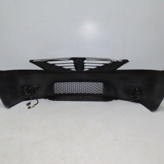 Pare-choc avant occasion DACIA LOGAN I Phase 1 MCV 01-2007->10-2008 1.5 DCI 85ch 6001549312 6