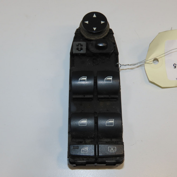 Commande lève-glace porte avant gauche occasion B.M.W. SERIE 5 V Phase 1 04-1995->04-1999 530D 61319122113 1