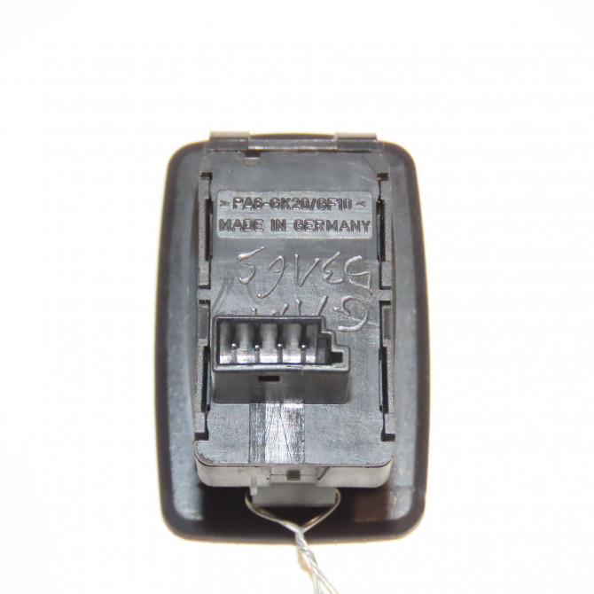 Commande lève-glace porte avant droite occasion B.M.W. SERIE 5 V Phase 1 04-1995->04-1999 530D 61313448654 2