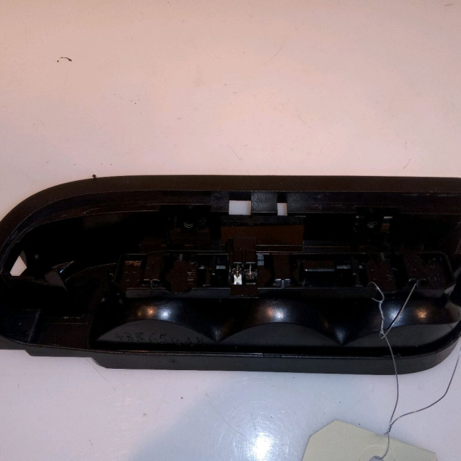 Feux stop supplementaire occasion PEUGEOT PARTNER I Phase 2 11-2002->05-2008 1.4i 2