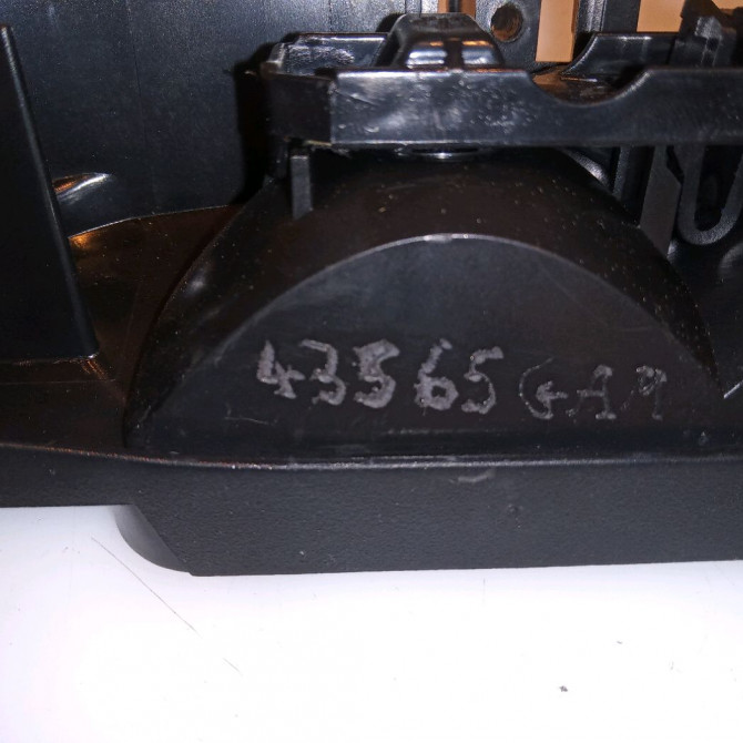 Feux stop supplementaire occasion PEUGEOT PARTNER I Phase 2 11-2002->05-2008 1.4i 3