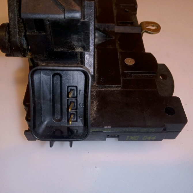 Serrure porte arg occasion FORD FOCUS I Phase 1 10-1998->09-2004 1.8 TDDI 90ch 4057988 4