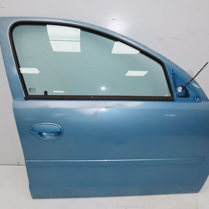 Porte avant droite occasion OPEL CORSA III Phase 2 08-2003->09-2006 1.3 CDTI 13114684 1