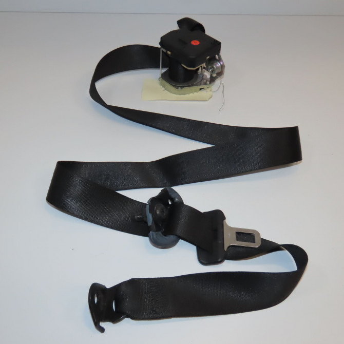 Ceinture arrière gauche occasion OPEL CORSA III Phase 2 08-2003->09-2006 1.3 CDTI 13122369 1