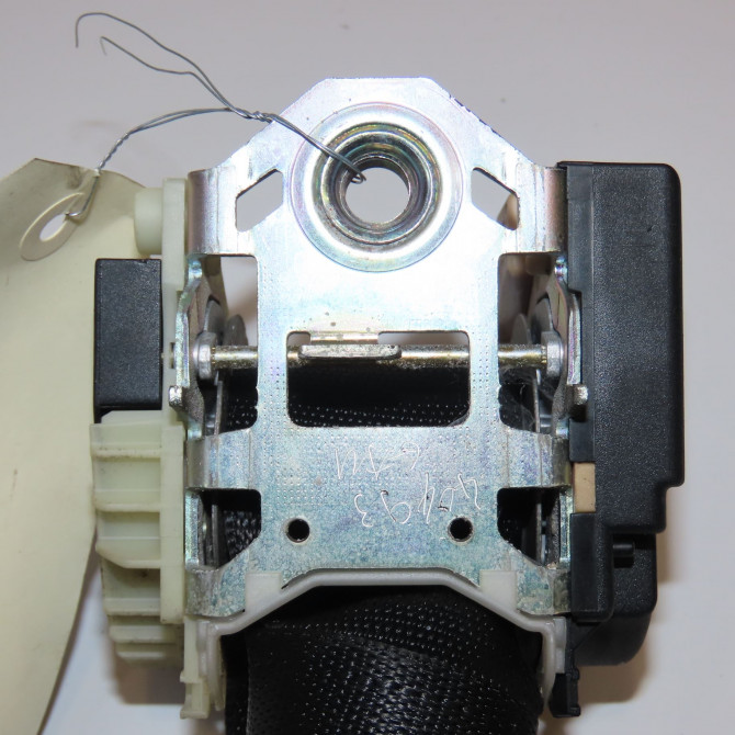 Ceinture arrière gauche occasion OPEL CORSA III Phase 2 08-2003->09-2006 1.3 CDTI 13122369 3