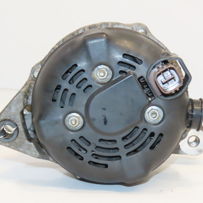 Alternateur occasion  373002F200 3