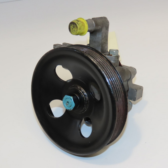 Pompe direction assistee occasion  571002P000 1