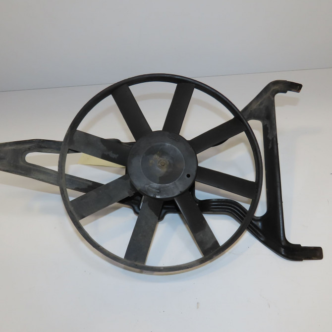 Ventilateur de refroidissement occasion PEUGEOT 106 Phase 1 09-1991->04-1996 1.1i 1