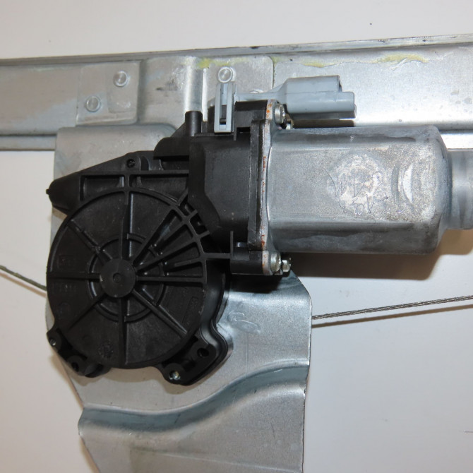 Mecanisme + moteur lève-glace avant droit occasion CITROEN BERLINGO II Phase 3 04-2015->... 1.6 BlueHDI 100ch 9222EQ 3