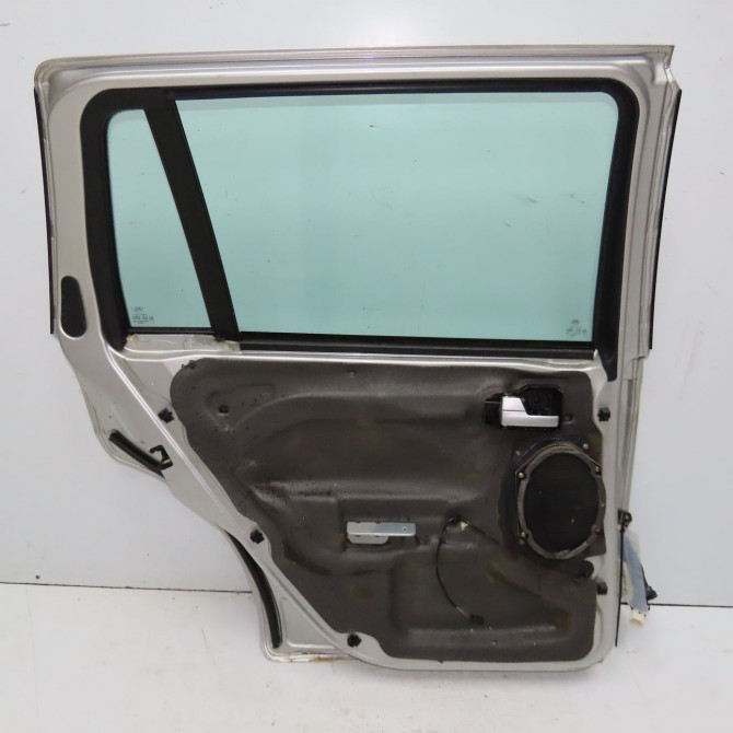 Porte arrière gauche occasion FORD MONDEO II Phase 1 09-2000->06-2007 2.0 TDCI 130ch 1446444 4