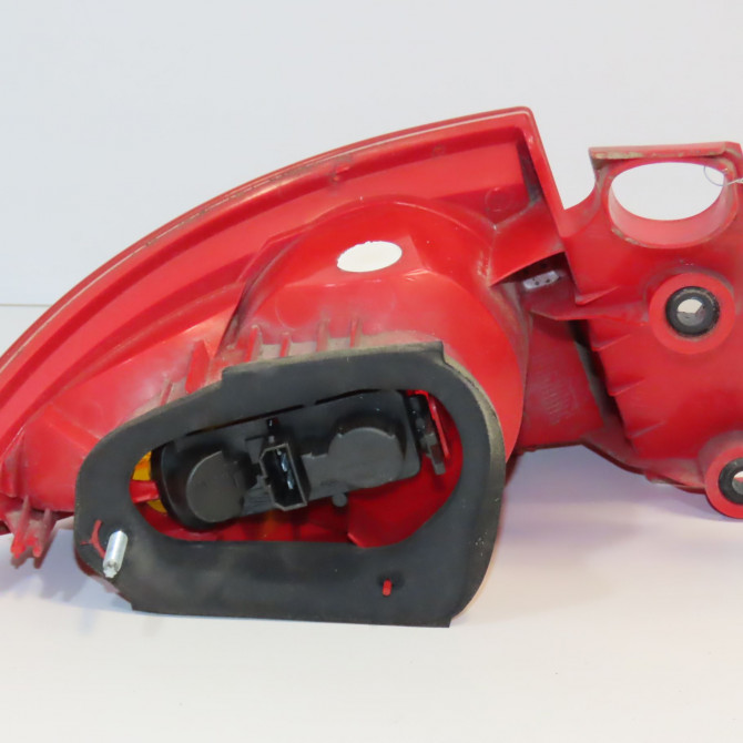 Feu arrière droit occasion SEAT LEON II Phase 1 09-2005->05-2009 1.9 TDI 105ch 1P0945112C 2