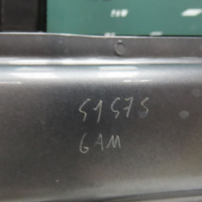 Porte arrière droite occasion SKODA FABIA II Phase 2 03-2010->12-2014 1.2 TSI 85ch 5J9833056 5