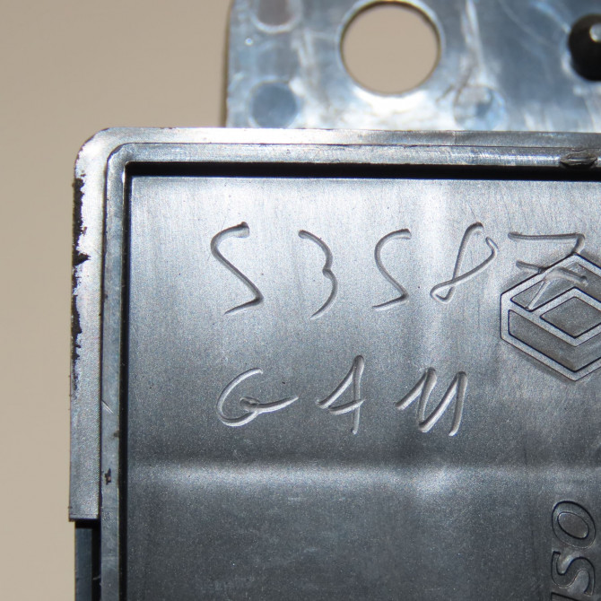 Commande de chauffage occasion RENAULT KANGOO II Phase 1 01-2008->03-2013 1.5 DCI 105ch 275104004R 6